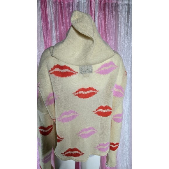 WildFox White Label Lips Wool Hoodie Cropped Sweater Size Small - Picture 7 of 10